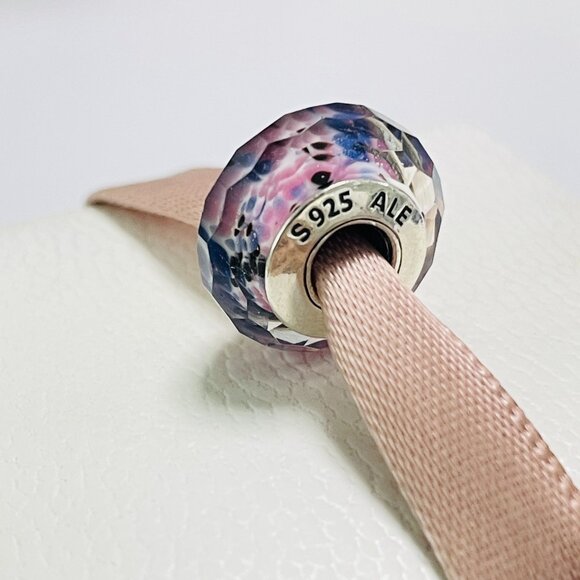 Pandora Light Purple Shimmering Glass Bead S925 sterling silver string ornament - Picture 4 of 4